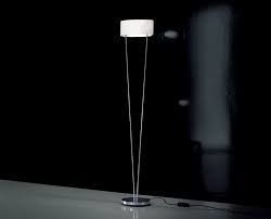 VITTORIA TR1 biała Lampa Podłogowa Leucos