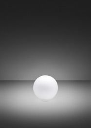 Lampa biurkowa Fabbian LUMI Sfera F07 B29 01